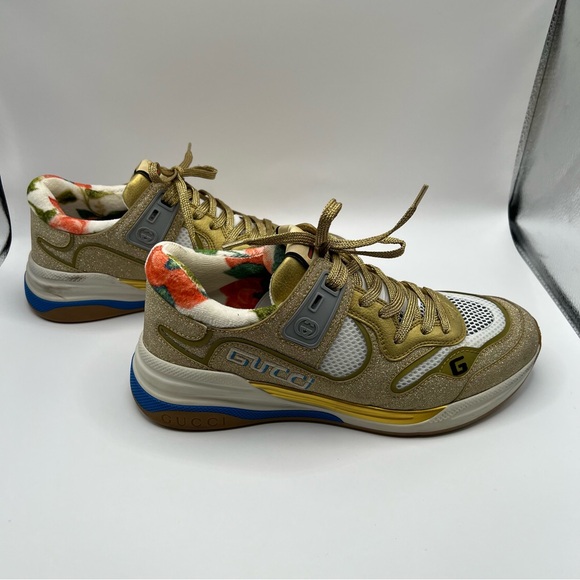 Gucci Ultraspace Sneakers - Picture 4 of 10